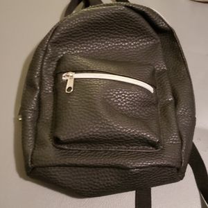Small duffel bag